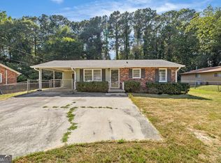 6189 Castlewood Dr, Morrow, GA 30260