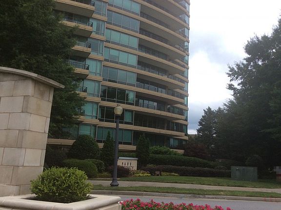2nd image of 700 Park Regency Pl NE APT 1704