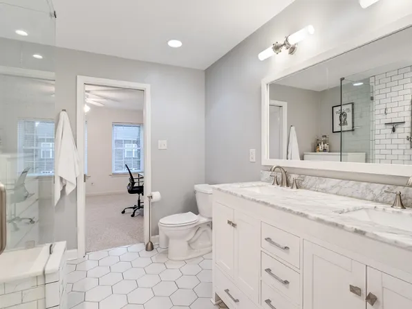 515 Peabody Sq #515, Memphis, TN 38104