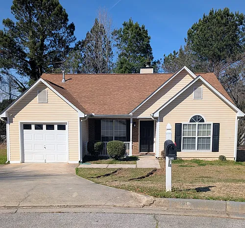 920 Spruce Point Photo 1