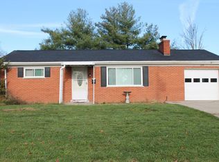 228 Center St, Florence, KY 41042