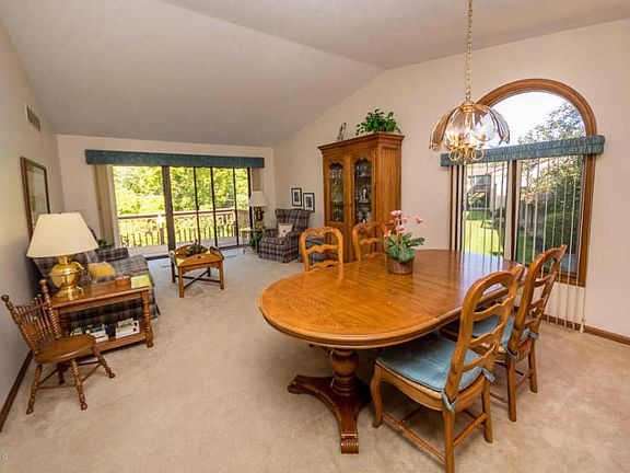 5th image of 836 Creekridge Dr