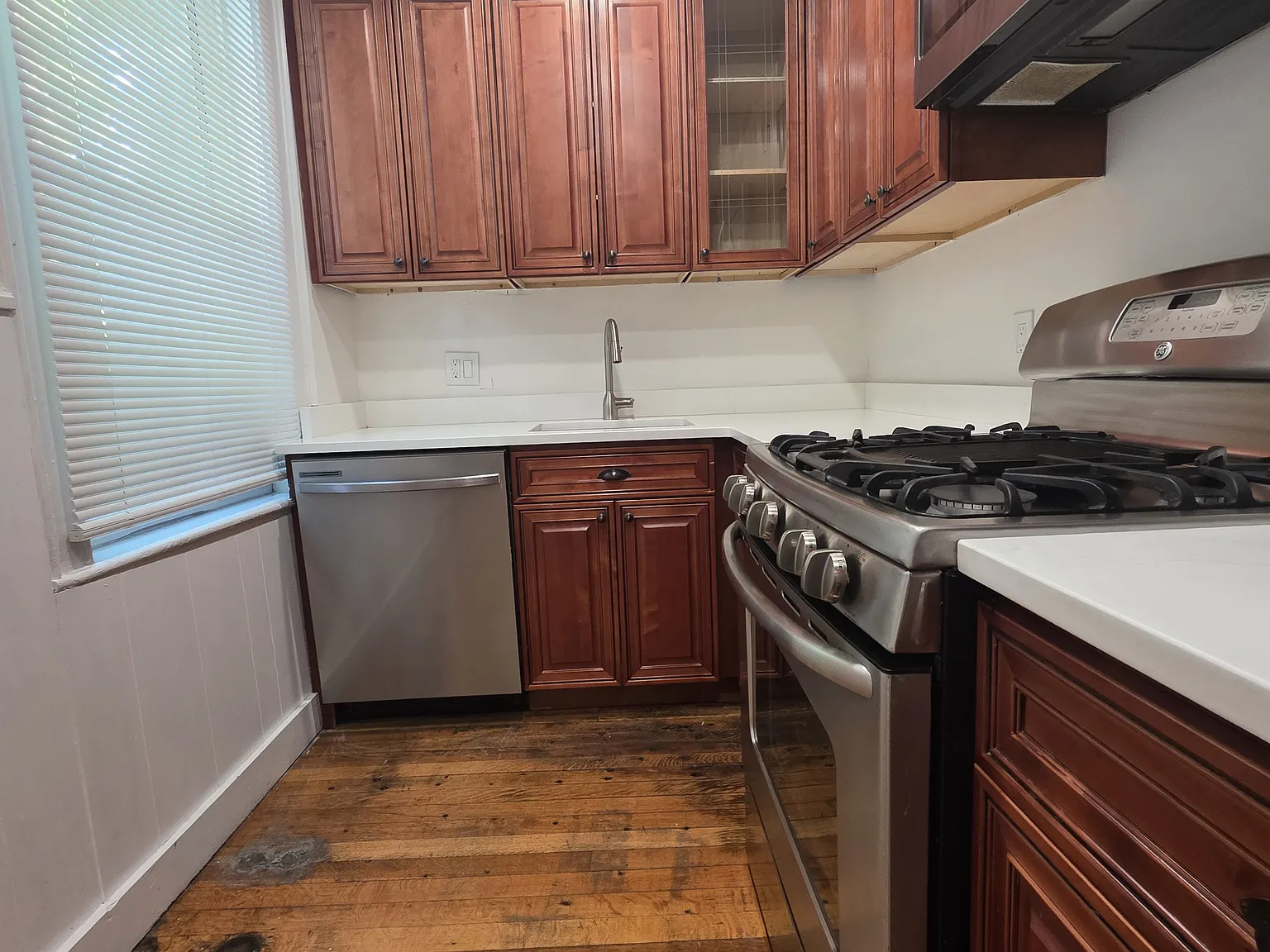 1 bed, $2,500 — Photo 3