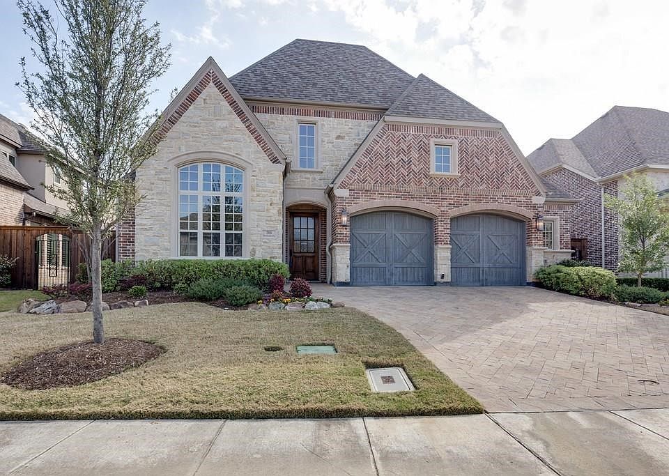 715 Brookstone Dr Irving TX 75039 Zillow