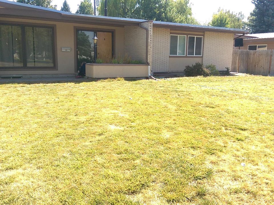 1st image of 1220 Washburn Ave