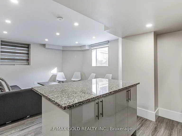3352 Vernon Powell Dr — Photo 39