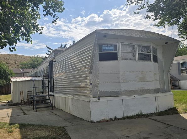 17 Yucca Cir