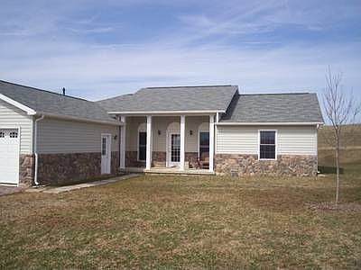 2nd image of 109 Parkview Dr