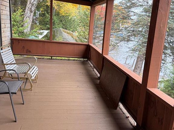 3rd image of 159 Columbian Rd