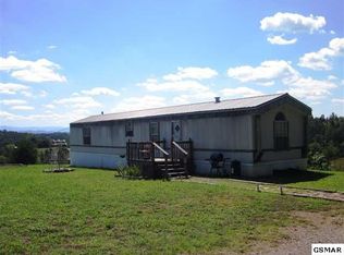 3430 Bohanan Top Rd, Dandridge, TN 37876