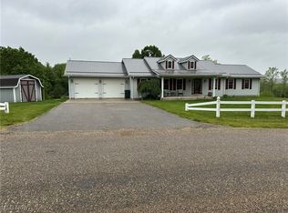 6128 Beagle Club Rd, Newcomerstown, OH 43832