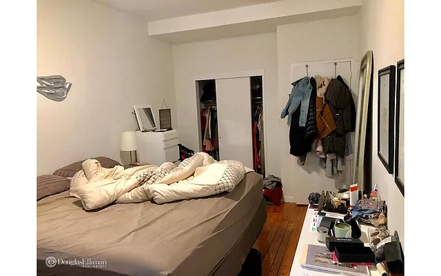 Rented by Douglas Elliman | media 18