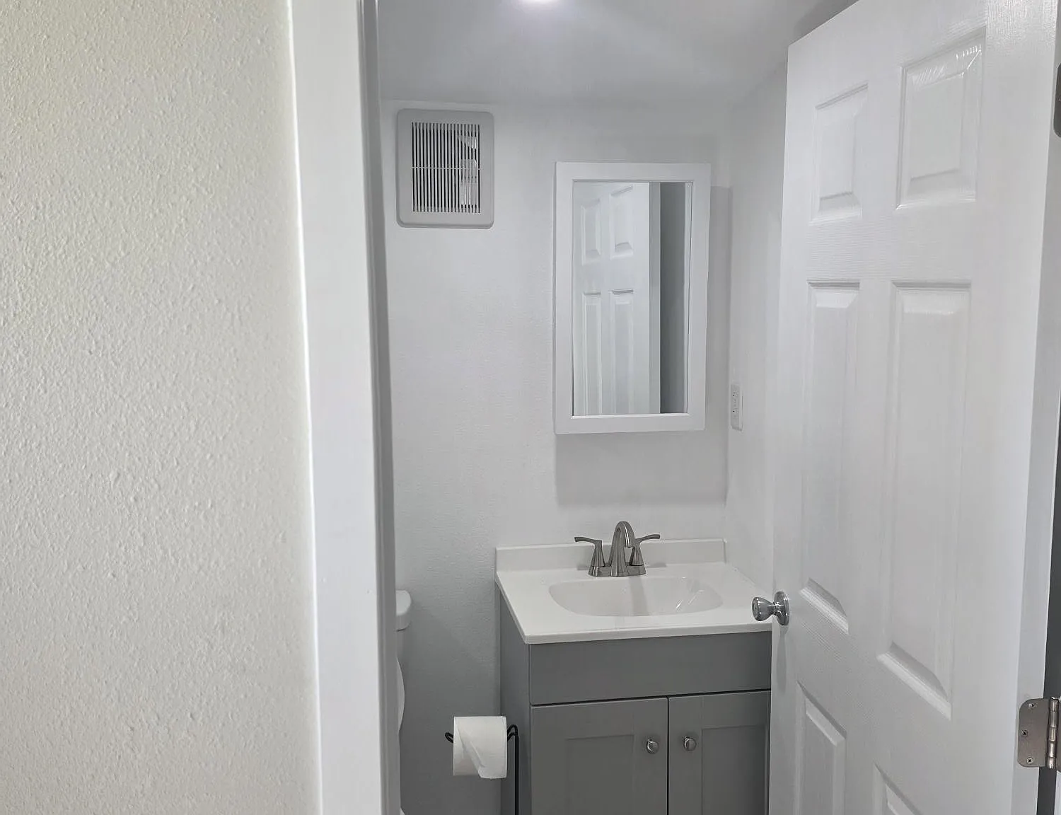 Studio, 183 sqft, $1,195 — Photo 2
