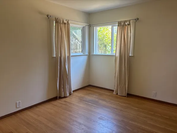 2130 Roosevelt Ave #B, Berkeley, CA 94703