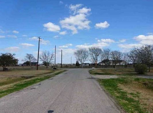 2nd image of 10219 S Country Dr