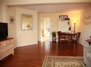 48 Village Walk, Wilton, CT 06897