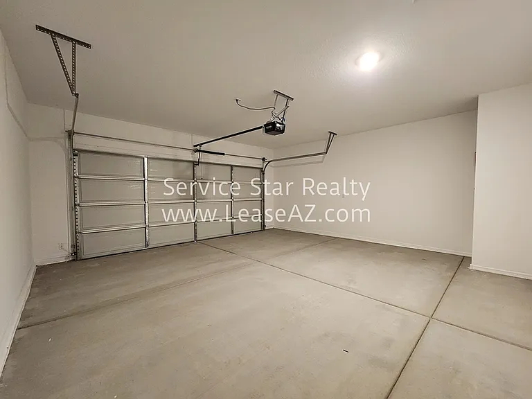 1167 W Del Monte Pl — Photo 37