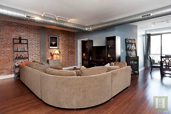 Sold by Halstead Property | media 6