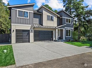 421 SW 366th St, Federal Way, WA 98023