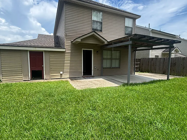 26379 Millstone Dr — Photo 19