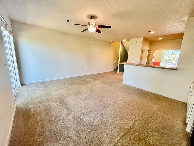 12947 NW Clement Ln — Photo 5