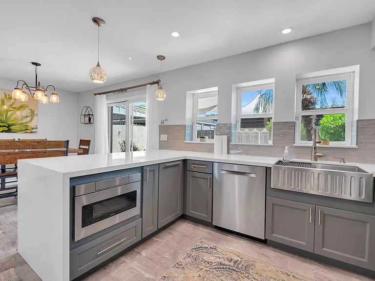 7663 E Montecito Ave — Photo 1
