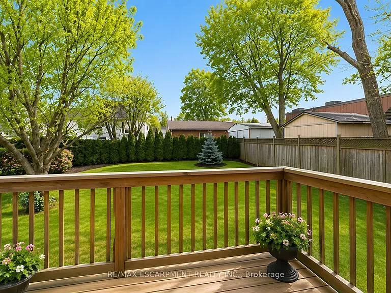 501 Upper Wellington St — Photo 15