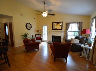 2047 Infantry Dr, Mount Pleasant, SC 29466