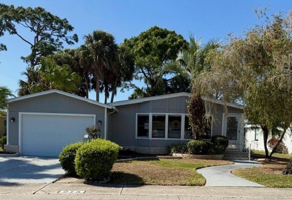 1st image of 275 Las Palmas Blvd #275