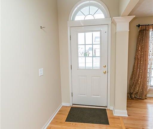 2nd image of 9756 Nicole Ln