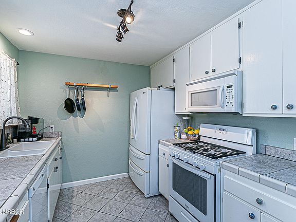 5th image of 3420 Santa Maria Way Unit 108C
