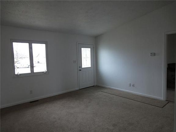 2nd image of 1334 Fairview Dr