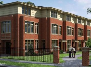 7830 Madison St, River Forest, IL 60305