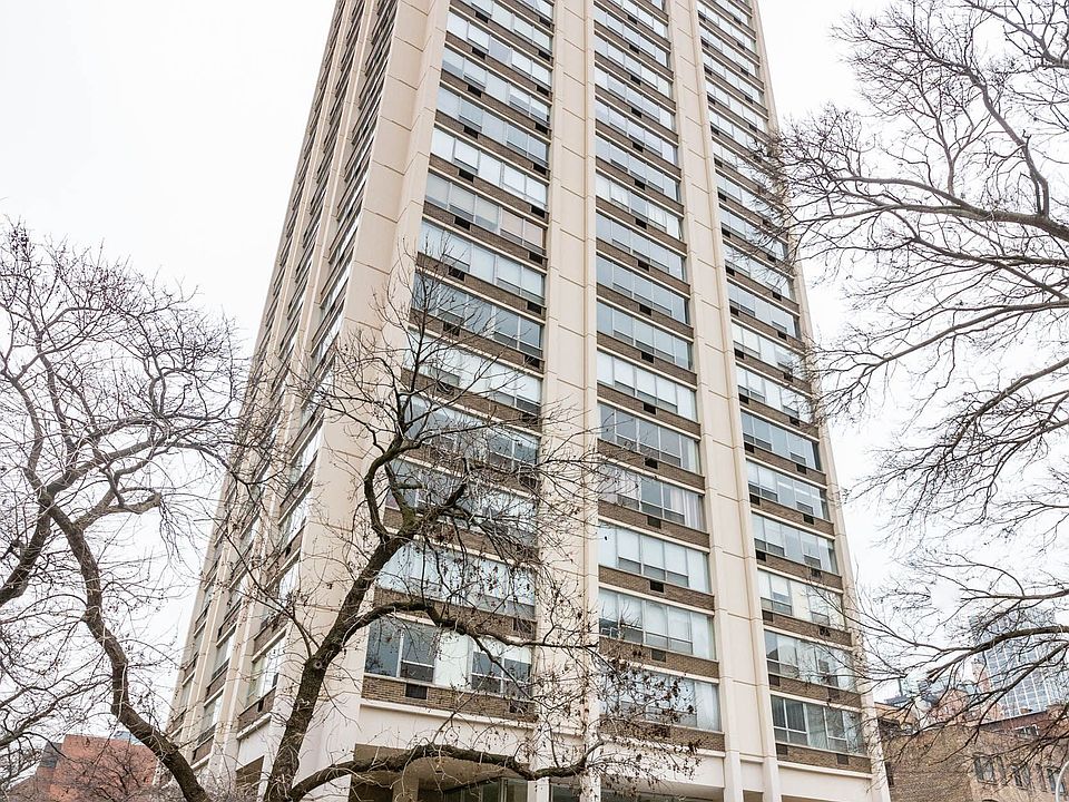 1st image of 70 W Burton Pl APT 807