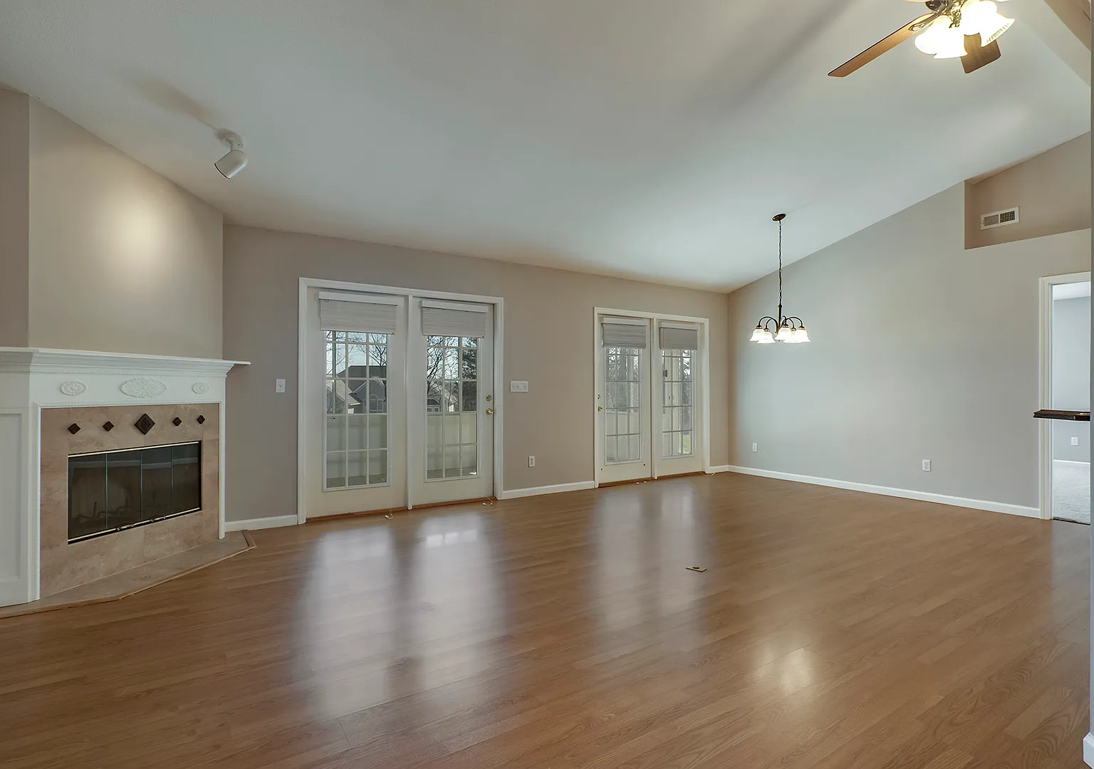 190 Amohi Way - 1 — Photo 4