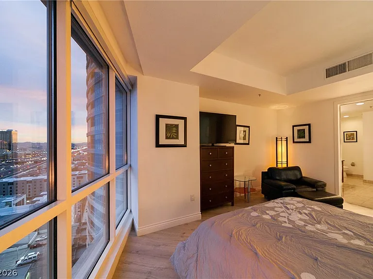 4525 Dean Martin Dr #1611 — Photo 14