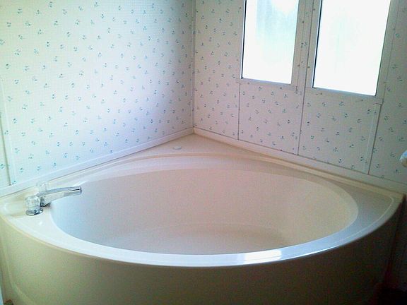 Garden Tub