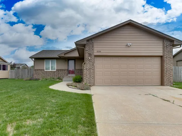 2230 S Upland Hills St, Wichita, KS 67235