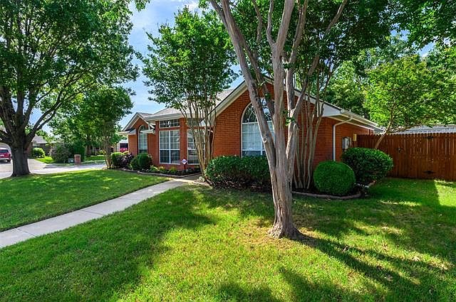 1st image of 2608 Whispering Oaks