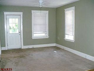 1st image of 220 Louisa Ave