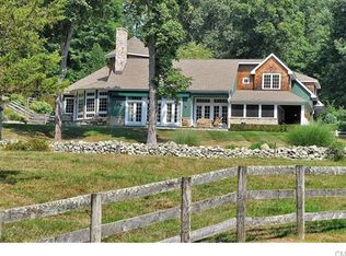 370 Weekeepeemee Rd, Woodbury, CT 06798