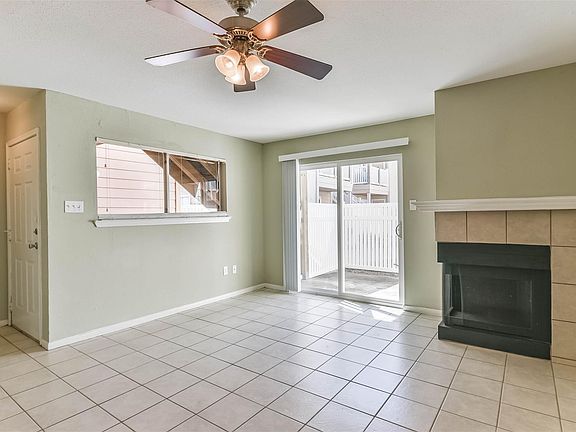 3rd image of 3506 Cove View Blvd APT 809