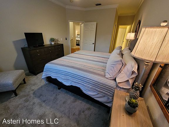4th image of 2279 Portofino Pl