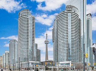 208 Queens Quay W #3511, Toronto, ON M5J2Y5