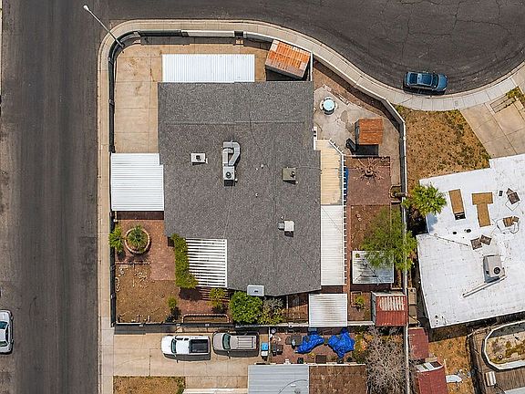 5th image of 5185 Sun Valley Dr