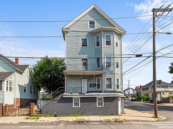 2nd image of 155 Ohio Ave
