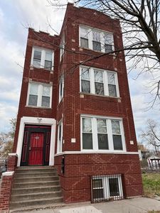 541 N Lawndale Ave, Chicago, IL, 60624