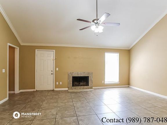 3rd image of 2907 Fort Stockton Dr