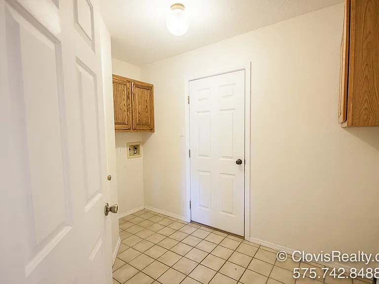 1543 Bosc Ct — Photo 18