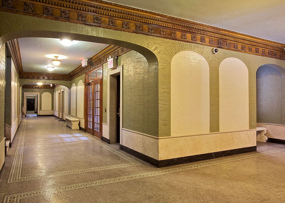 2nd image of 940 St Nicholas Ave APT 4K